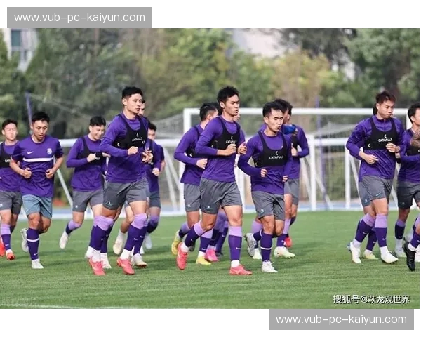 天河红魔碰上北国劲旅：这一场粤吉大战，藏着中国足球最炽热的灵魂